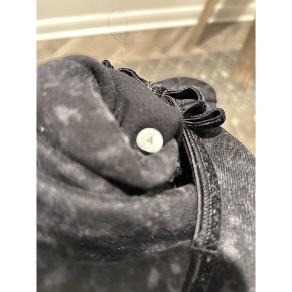 LULULEMON Gray Black Winter Hiver 2013 Edition Scuba Hoodie Bows Jacket 4 - Picture 5 of 11